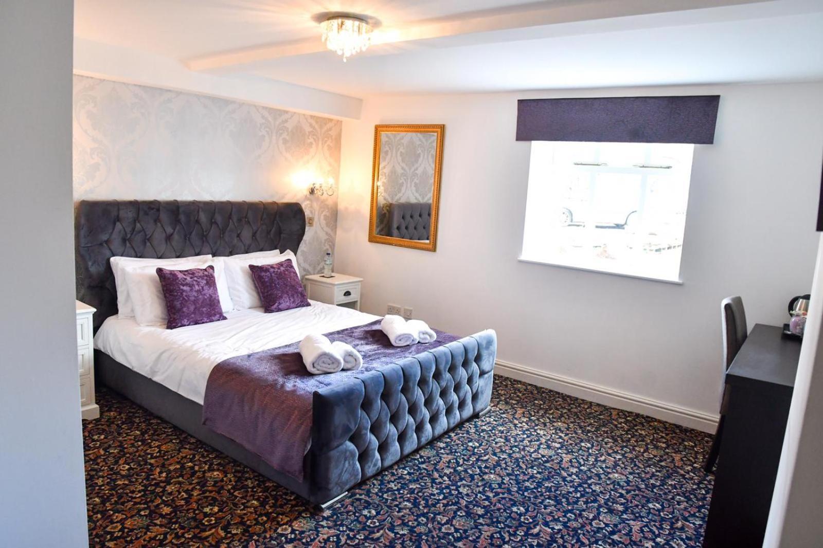 Whiston Hall Pokoj fotografie